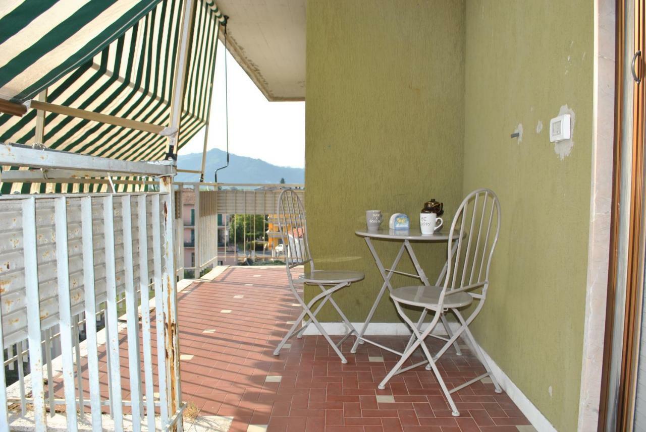 La Primula Apartment Ceparana Exterior photo
